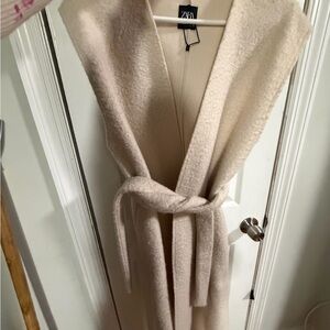 Zara Beige Textured Belted Vest